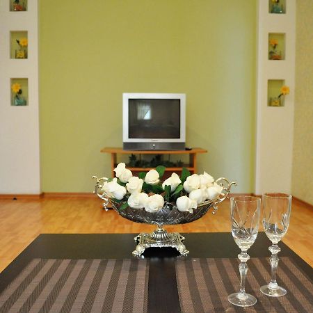 Apartment On Karbyshewa 1 Grodno Exteriér fotografie