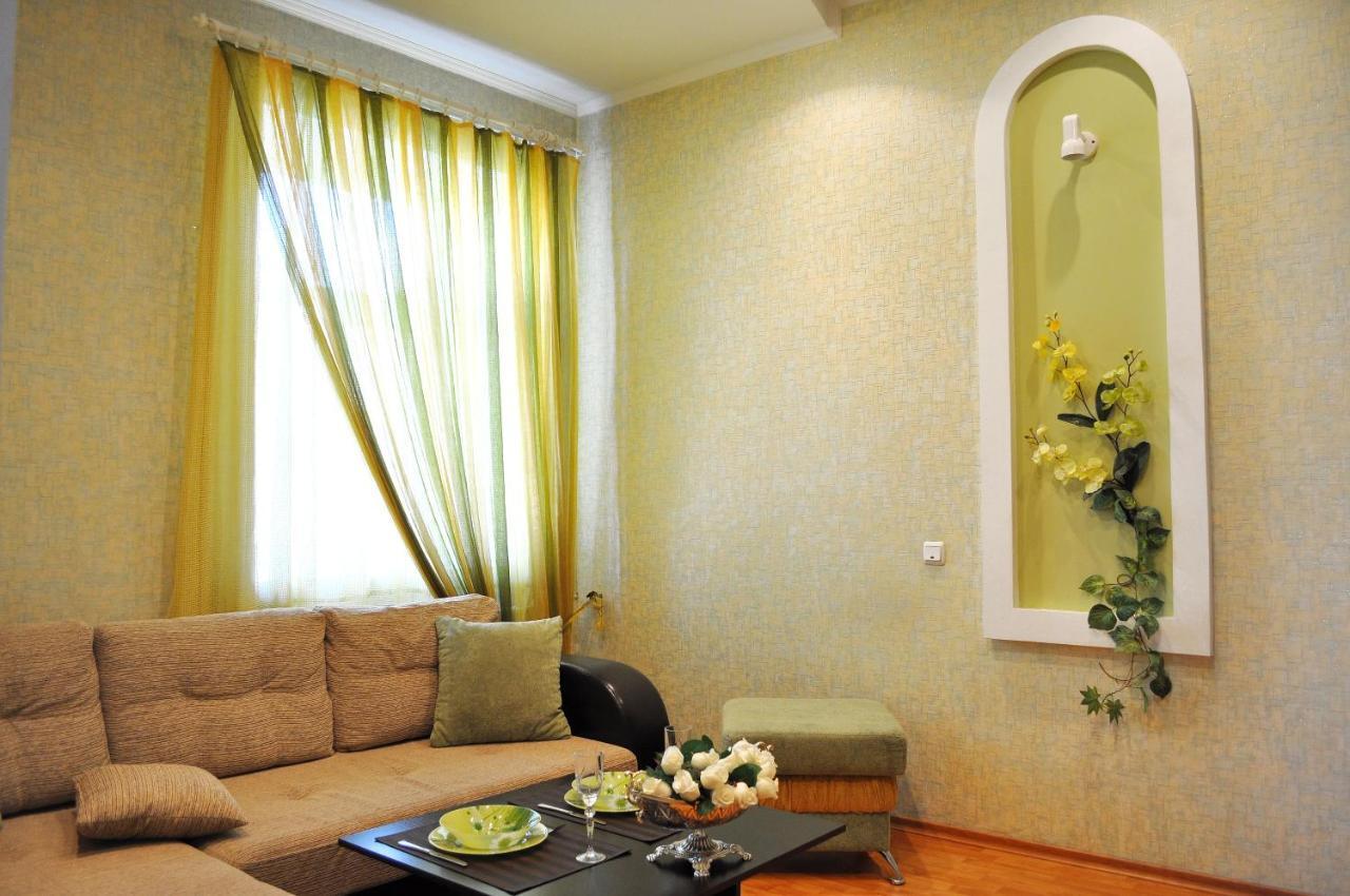 Apartment On Karbyshewa 1 Grodno Exteriér fotografie
