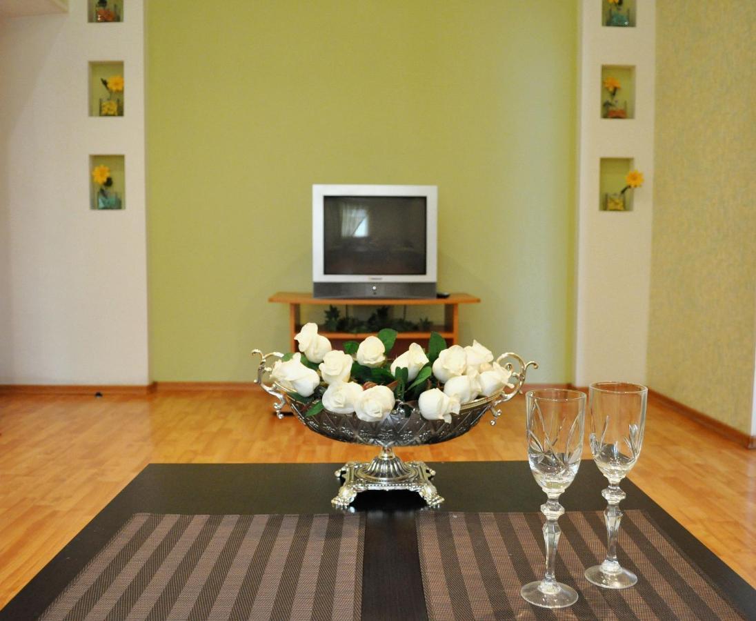 Apartment On Karbyshewa 1 Grodno Exteriér fotografie